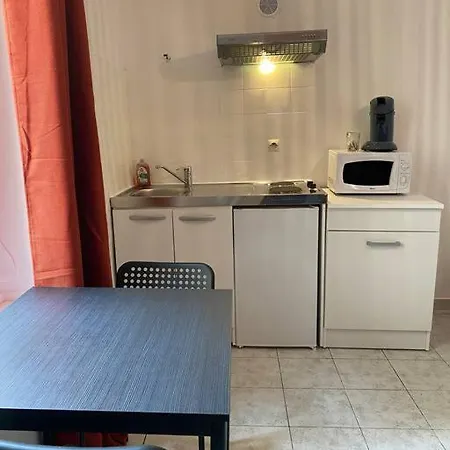 Le Meneau - Le Calme En Plein Centre De Beziers- Wifi- Tv Connecte Appartement *